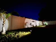 Cozy 2-bedroom in lovely Holiday a family and pet friendly home Hotels near Key Vista Nature Park