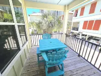 Premier Coastal Home - All Beach Equipment Provided! Pets stay FREE