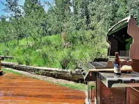 3 King Bedrooms! Hot Tub, Massage Chair, Free Bus Route, Walk to Slopes/Main St. 薩米特縣酒店