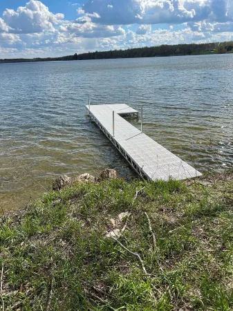 New Lakefront Log Cabin & Private Dock