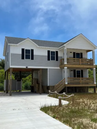 Sound Views! Brand New 3 bedroom