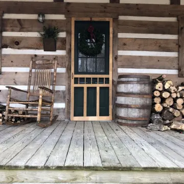 ~ Cabin in the Wildwoods ~ Secluded ~ Rustic ~ Family Friendly~