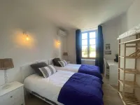 Maison Bord du Canal du Midi Piscine
