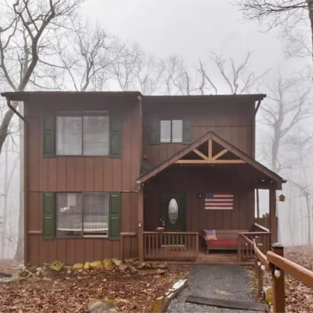 Smoky Bear Cabin