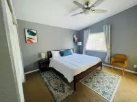 Super close to old town Elk Grove, shopping centers and to the parks! Hotels in Elk Grove