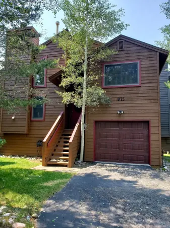 Magnificent Mountain Side~Recently Remodeled