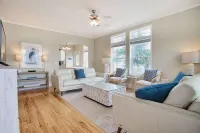 *NEW* - LOCATION, LOCATION - 250 Feet to the Beach - Sleeps 6