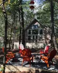 4 Bedroom Basye, VA with Nearby Skiing, Lake & Mountain Biking. Fully Equipped