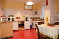 Lovingly Restored Apartment in the Middle of the City for 2 People.
