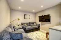 Modern property - great location with parking