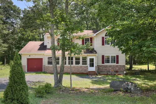 Poconos House - 4BR house in Saw Creek, Bushkill