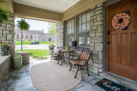 Stonehouse - A Stunning 1920's Dream