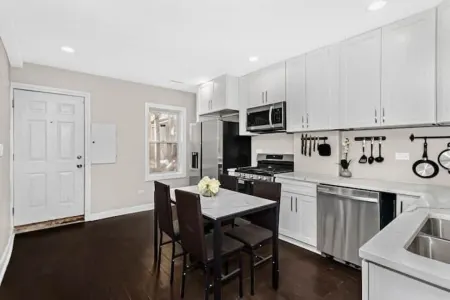 Toca Bella ~ 7mins to Downtown Отели рядом с достопримечательностью «Музей науки и промышленности»