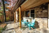 Castle Cliff Riverfront Cottage Peaceful Private Less than15 min to Harrisonburg