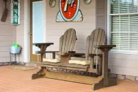 Southern Backroad Retreats (The Pool House)