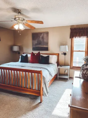 NEW Private retreat, No wake cove