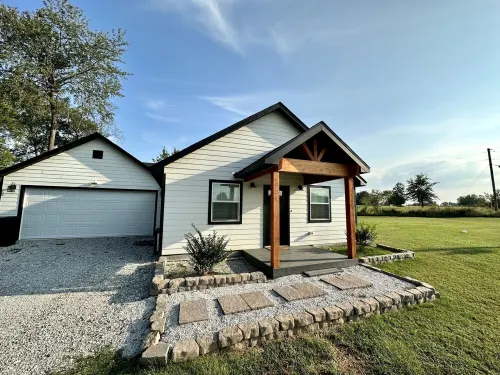 Cozy Luxury Cottage in Country with Fireplace & Hot Tub
