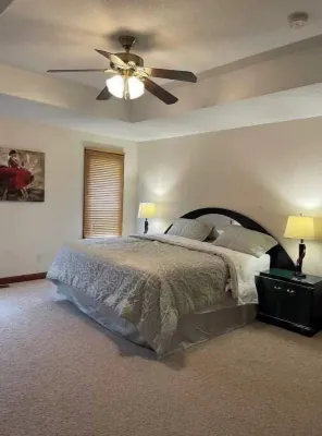 Hello guests, welcome to our ranch house in a quiet neighborhood. Hotels near New Hope Assembly of God