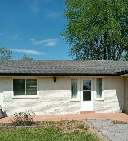 Villa B offers peace and quiet with beautiful views of the countryside. Отели в г. Cape Girardeau County