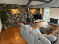 A Unique Place to Stay in the Heart of Tavistock | Sleeps up to 6 Hotels in Tavistock