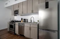 Urban Comfort: Studio Getaway w/ Private Balcony