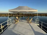 Awesome retreat on the water with sunrise
