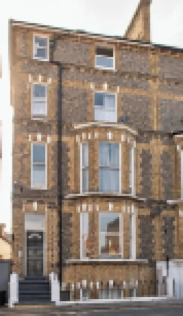 The Lookout Broadstairs, 3 bed 2 bath Apt, central, sea views, kids & dogs ok