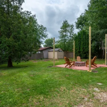 All You Need Is Your Fur Baby And The Beach% of each stay donated to rescue)