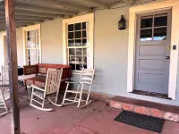 Casa Hermosa. The Starlight and King suite. 2 units for 1 price. Hotels in Fort Davis