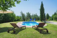 CASAMORENA The luxury of silence: swimming pool, relaxation, nature, privacy Hotel a Montegabbione