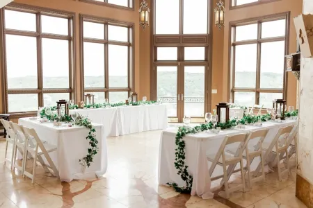 Old Kinderhook Castle in Gated Golf Community of Old Kinderhook