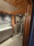Beautifully  furnished 2nd floor  private 1 bedroom apt&kitchen& double GE range