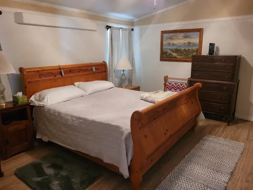 Your Desert RetreatSnowbirds Discount at our Pet Friendly home Hotels in Fort Mohave