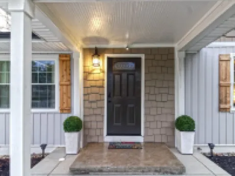 Cozy 3bdrm 2ba mins from Downtown Hotels in Gilmer