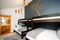 Luxe & Fully Stocked in Park City-Steps to Lift!