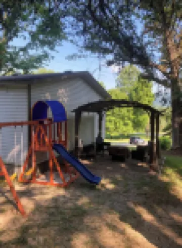 Home in Powell Valley Shores Close to Flat Hollow Marina & Powell Valley Marina