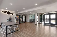 Echo Suites Extended Stay by Wyndham Nashville/ Gallatin فنادق في Gallatin