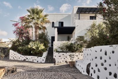 庭 ヴェデマ，ラグジュアリーコレクションリゾート，サントリーニの写真