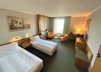 Best Western Parkhotel Brehna-Halle Hotel dekat Griechisches Restaurant Archimides