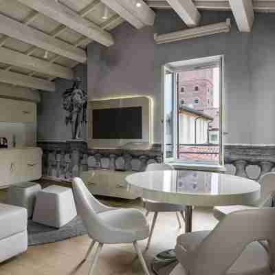 Lords of Verona Luxury Apartments Rooms