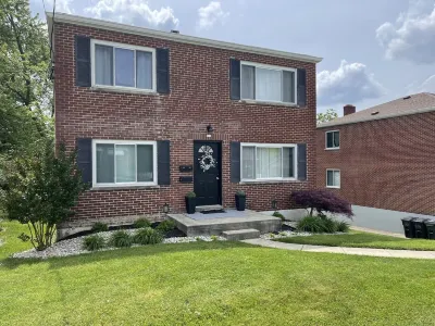 Cozy 2 Bedroom Unit Minutes From Downtown Cincinnati! 로버트 J. 바쓰 레이크 공원 주변 호텔
