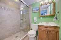 BEACHFRONT COMPLEX! STEPS FROM THE OCEAN!  HEATED POOL FULL KITCHEN FREE PARKING