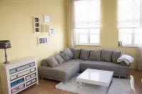 Modern 3-room apartment in the city center with Wi-Fi