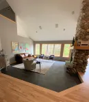 Luxury Getaway. 5 Br, 3BA, 3500 sq. Ft., 2 Acres. Sleeps16.