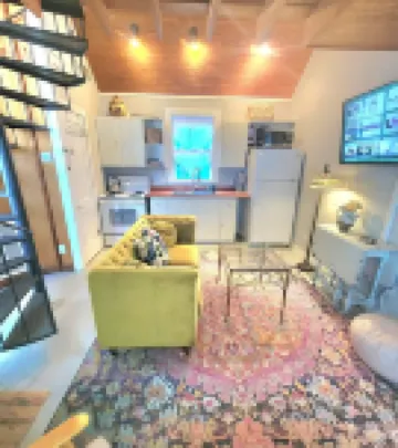 Carriage House, Forsyth Park, Pet friendly, private courtyard 🩷