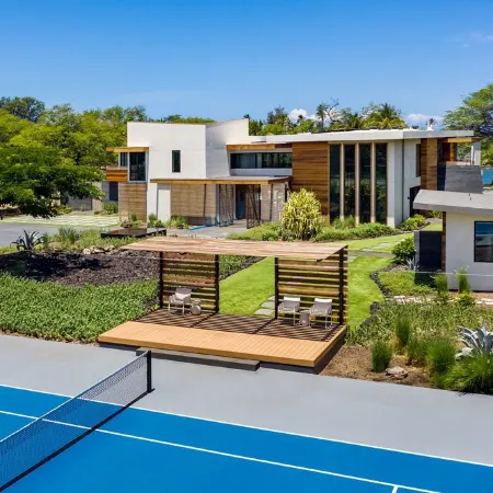 BEACHFRONT HOME 2 acres, Pool, Tennis, Volleyball. Like your own private resort! Отели рядом с достопримечательностью «Поле для гольфа "Хапуна"»