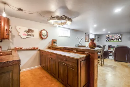 The most beautiful home in Historic East Side of Kalispellwhitehouse_project