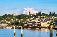 Cozy Micro Suites: Sleeps 2, Minutes to Downtown