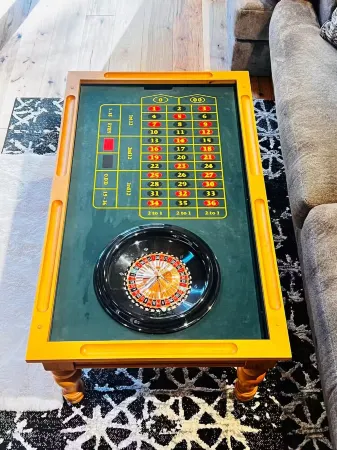 Arnold’s Cozy Cabin