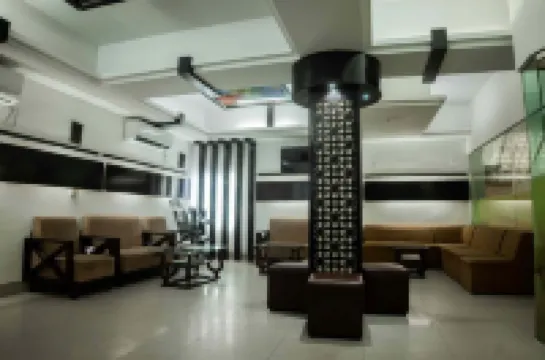 Ambassador Residency Hotel a 